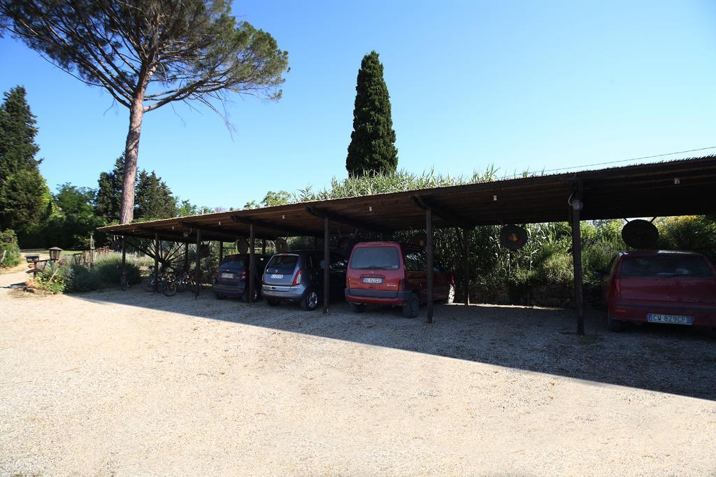 Agriturismo Podere Poggio Ai Cieli Сан-Джиминьяно Экстерьер фото